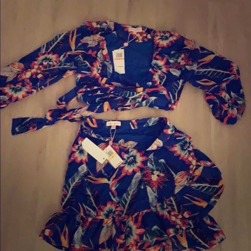 Red Carter floral outfit (skirt only)